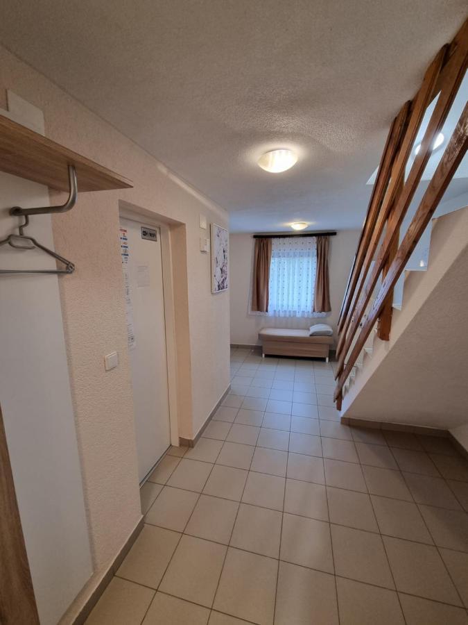 Apartments Luka Rakovica Exterior photo